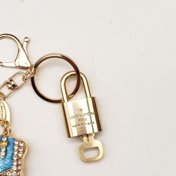 Authentic Louis Vuitton Lock & Key with unbranded Bagcharm, Keycharm, Keychain - Picture 6 of 8
